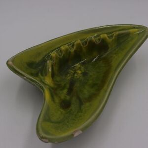 Vintage Cal Style 2917 Green Drip Glaze Abstract Ceramic Ashtray 70s USA